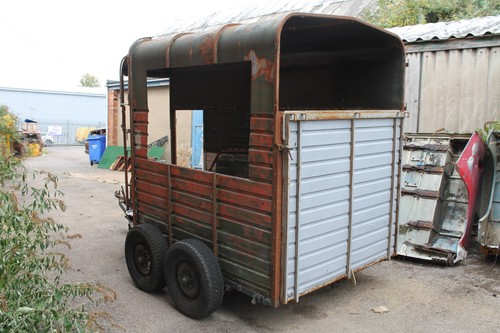 Horsebox catering trailer - horsebox,