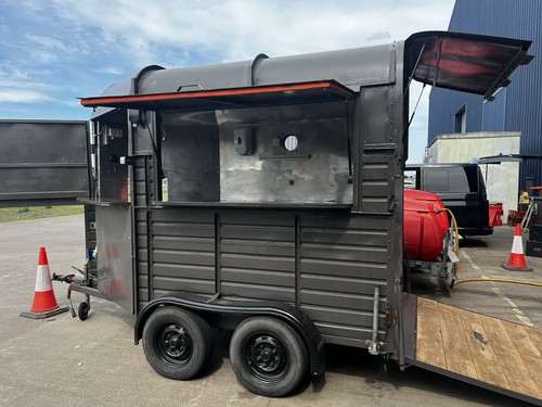 Horsebox rice trailer - horsebox,