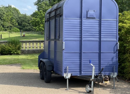 Horsebox catering trailer - catering,