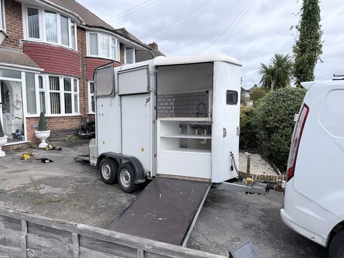 Horse box catering trailer - horse,