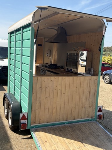 Horse box catering trailer - horse,