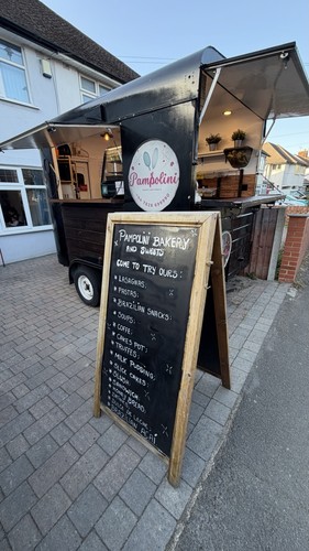 Food trailer horse - trailer,